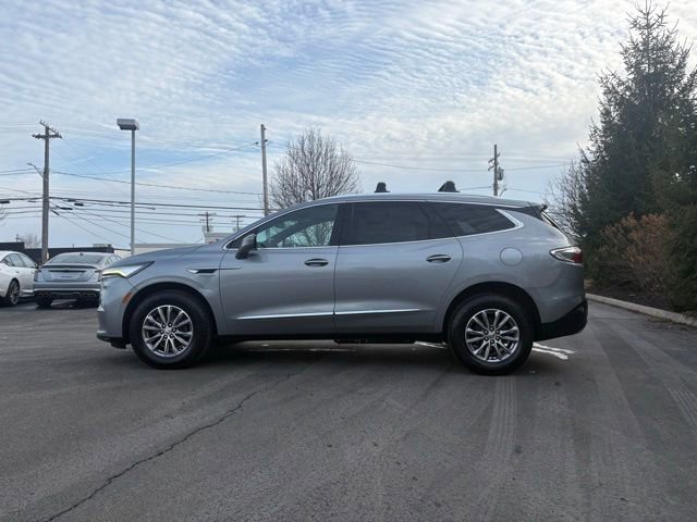 Certified 2023 Buick Enclave Essence image 2