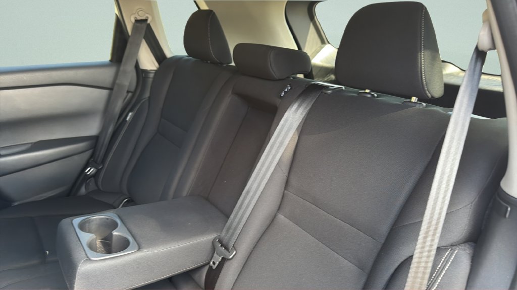 Used 2024 Nissan Rogue S AWD/4WD image 36