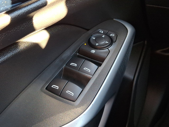 Used 2024 Chevrolet Trax LS w/ LS Convenience Package FWD image 24