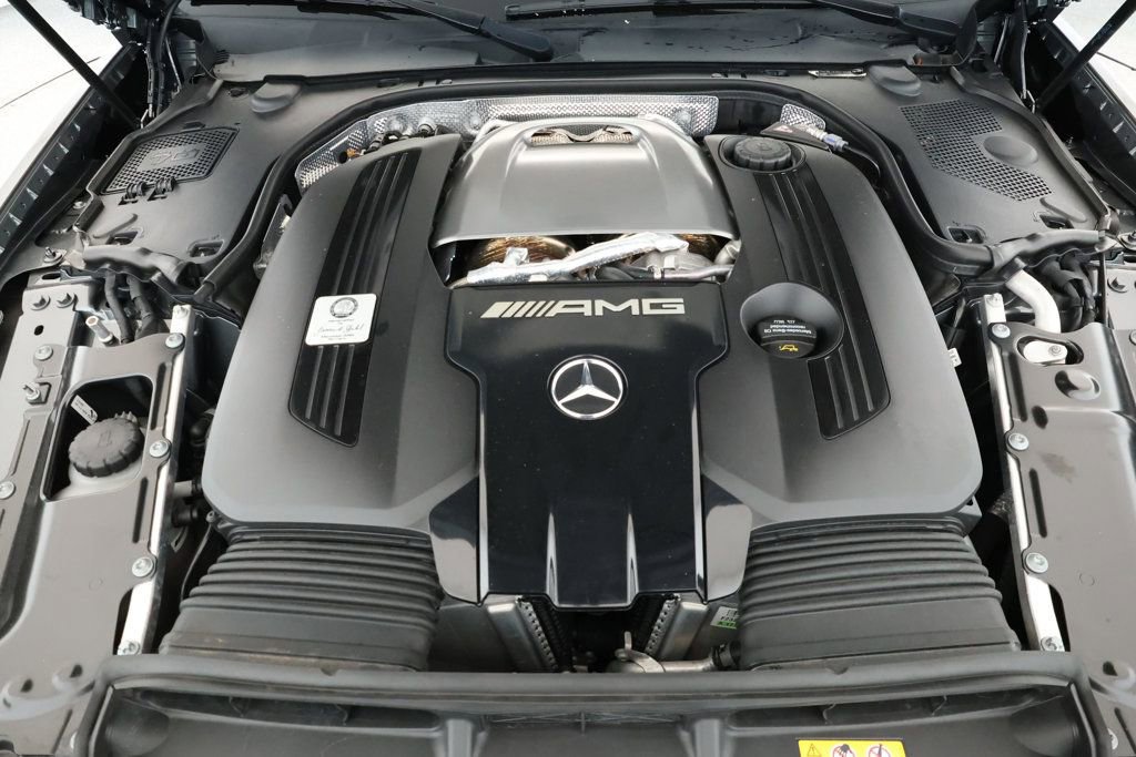 Used 2022 Mercedes-Benz SL 55 AMG 4MATIC image 25