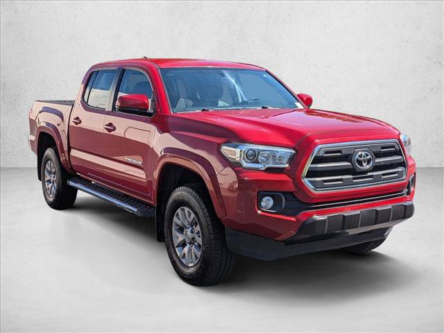 Used 2017 Toyota Tacoma SR5 AWD/4WD video 3