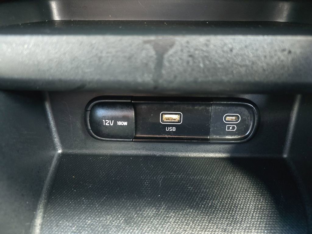 Used 2024 Kia Seltos X-Line AWD/4WD image 30