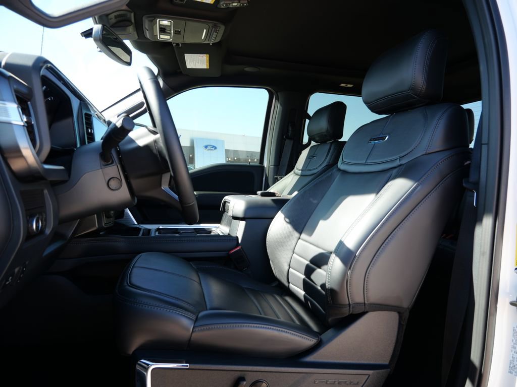 Used 2026 Ford F450 Platinum w/ FX4 Off-Road Package image 16