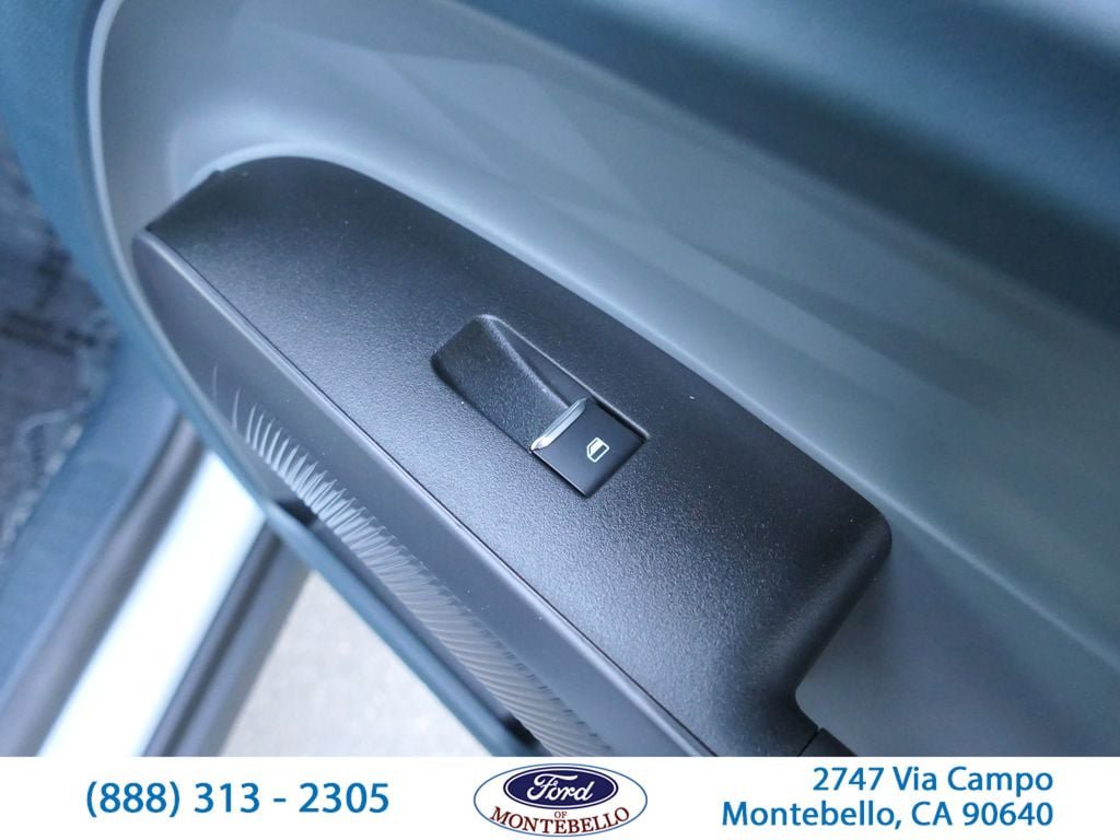 Used 2026 Ford Maverick XL FWD image 29