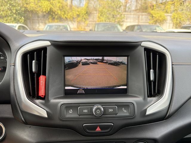 Used 2020 GMC Terrain SLE image 34