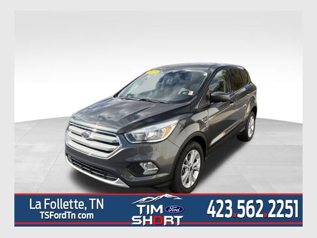 Used 2019 Ford Escape SE image 1