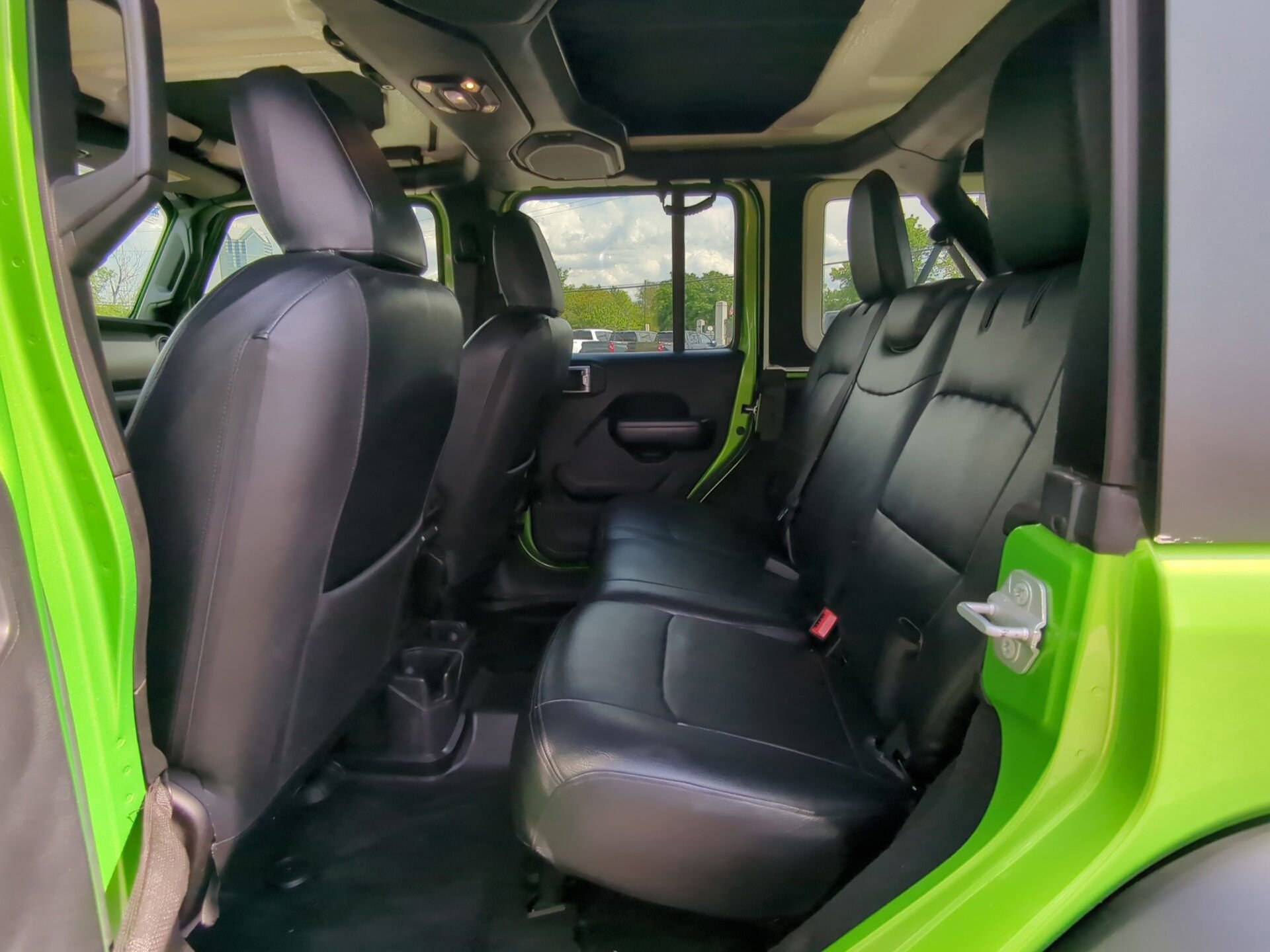 Used 2019 Jeep Wrangler Unlimited Sport AWD/4WD image 9