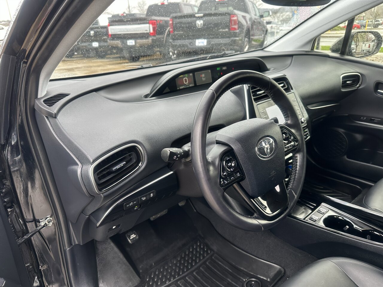 Used 2022 Toyota Prius AWD image 49
