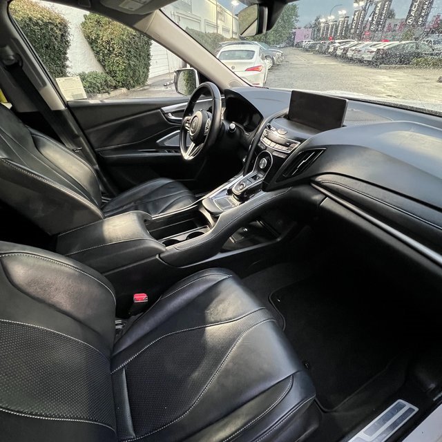 Certified 2024 Acura RDX w/ Technology Package image 26