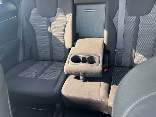 Used 2021 Kia Sorento LX image 28