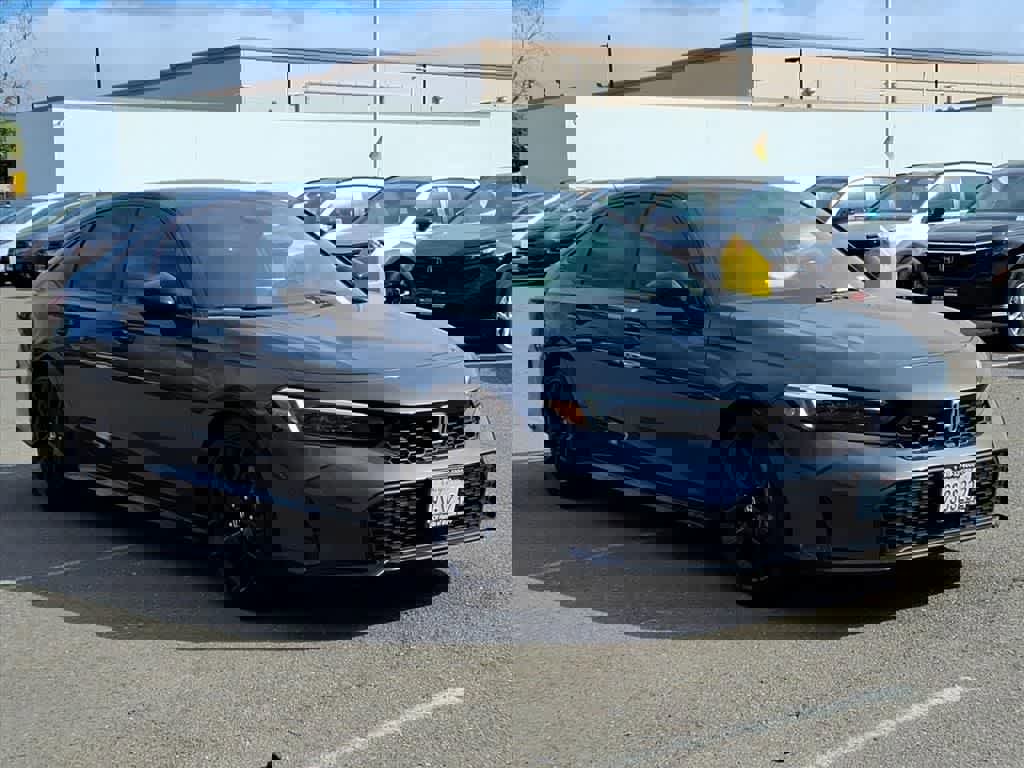 Certified 2025 Honda Civic Sport image 3