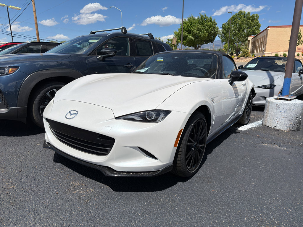 New 2026 MAZDA MX-5 Miata Club w/ Appearance Package