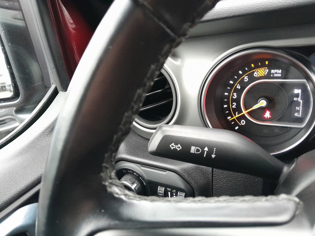 Used 2021 Jeep Wrangler Sport S image 18