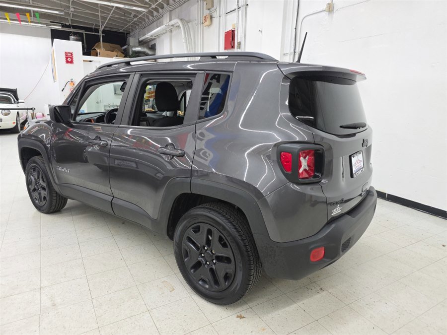 Used 2018 Jeep Renegade Sport w/ Power & Air Group AWD/4WD image 4