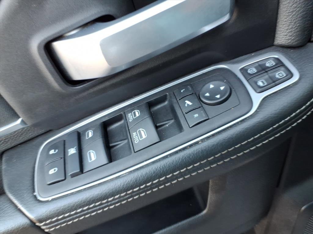 Used 2024 RAM 2500 Big Horn image 17