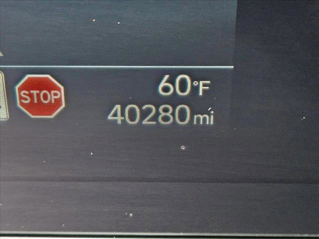 Used 2024 Hyundai Kona SEL image 11