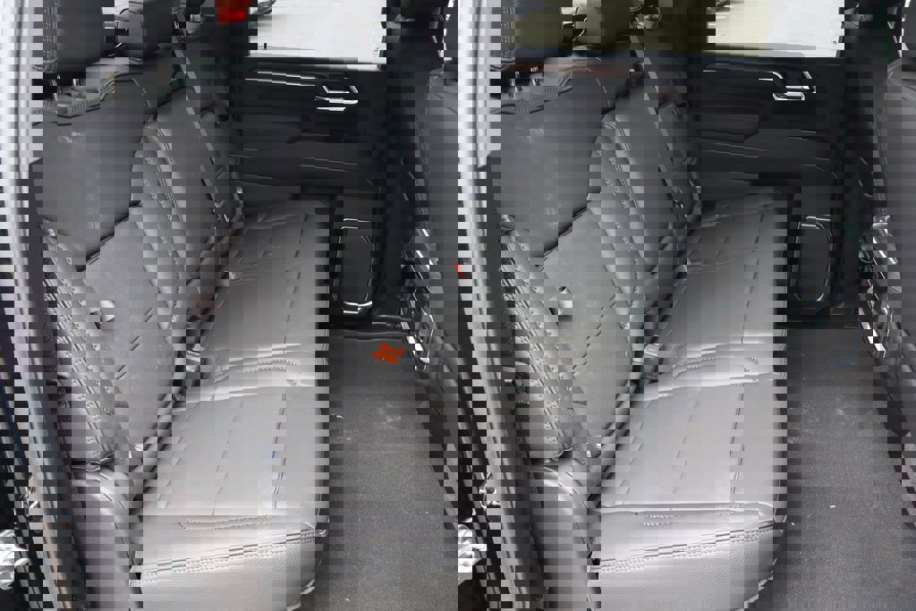 New 2026 GMC Sierra 2500 Denali w/ Max Trailering Package image 24