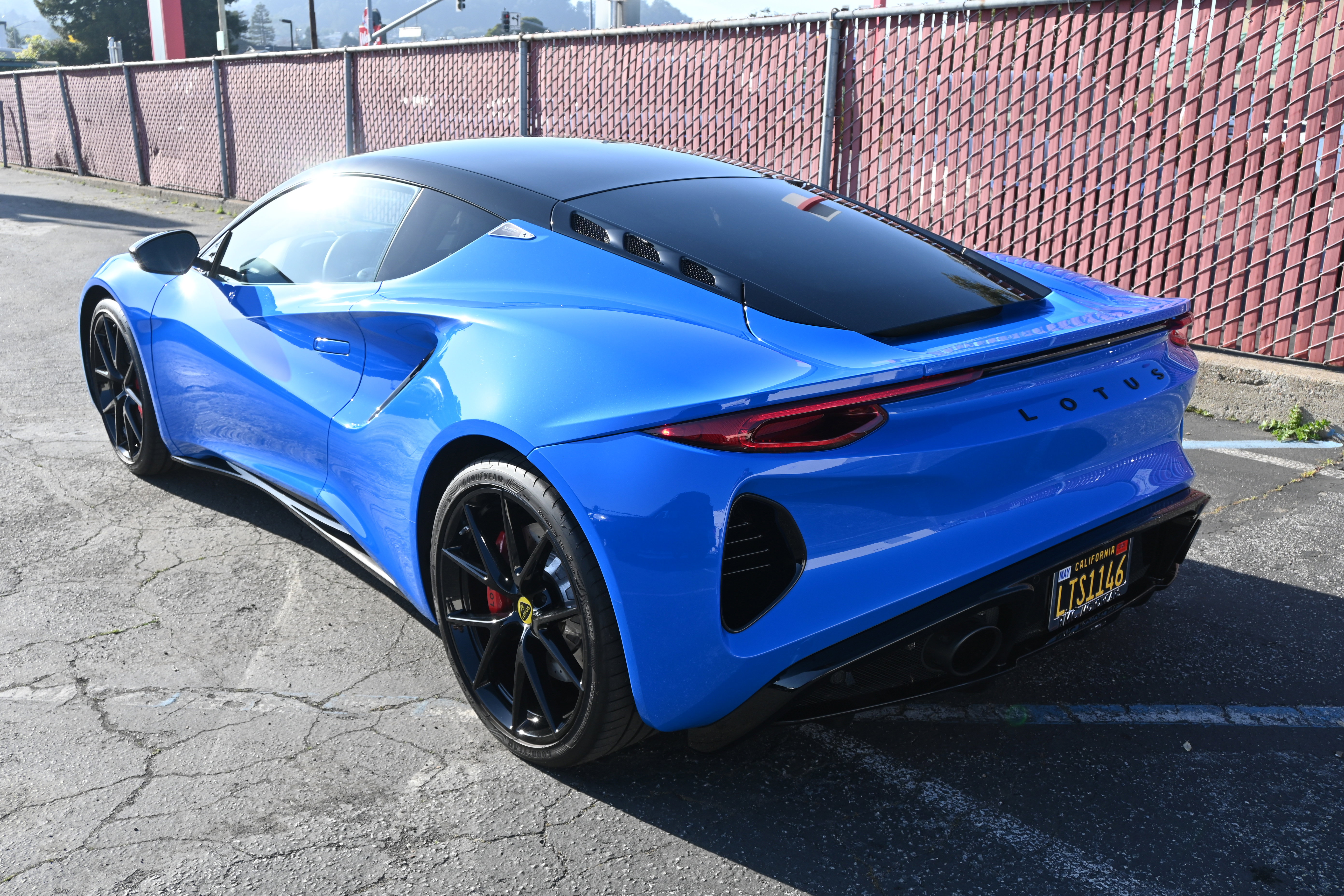 Used 2024 Lotus Emira First Edition image 18