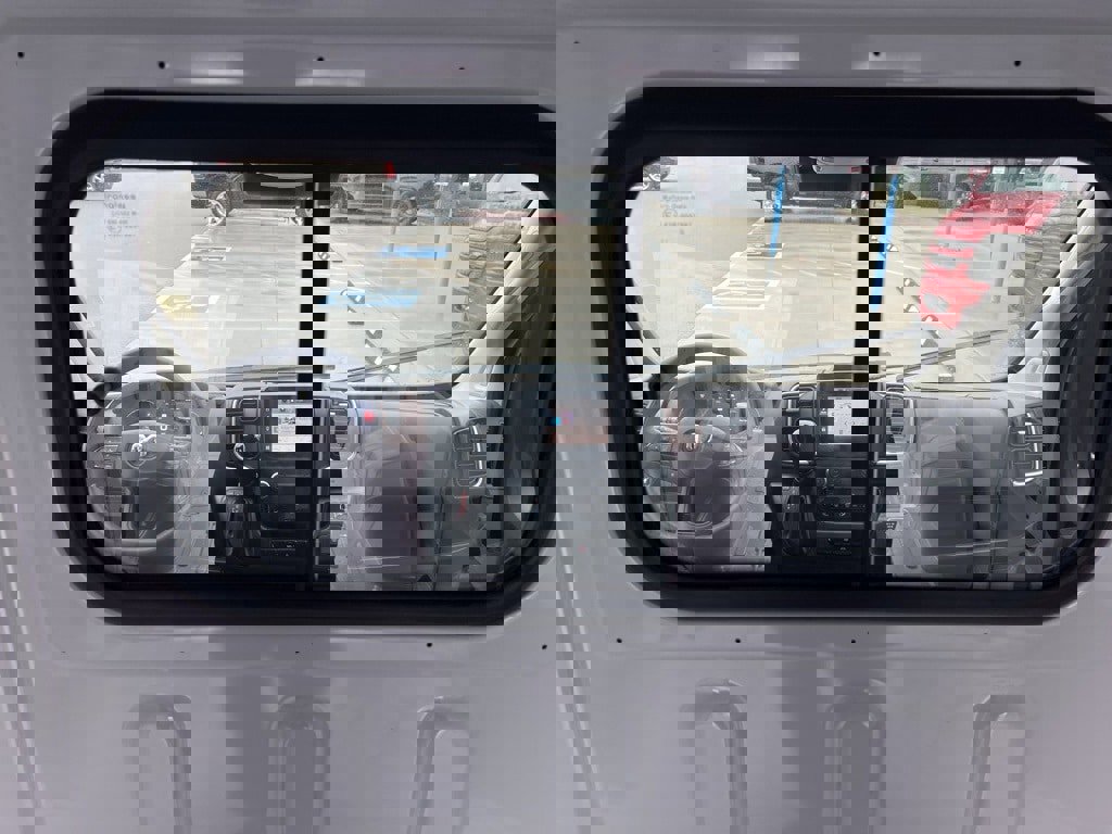 New 2026 RAM ProMaster 2500 w/ Quick Order Package 22G SLT image 16