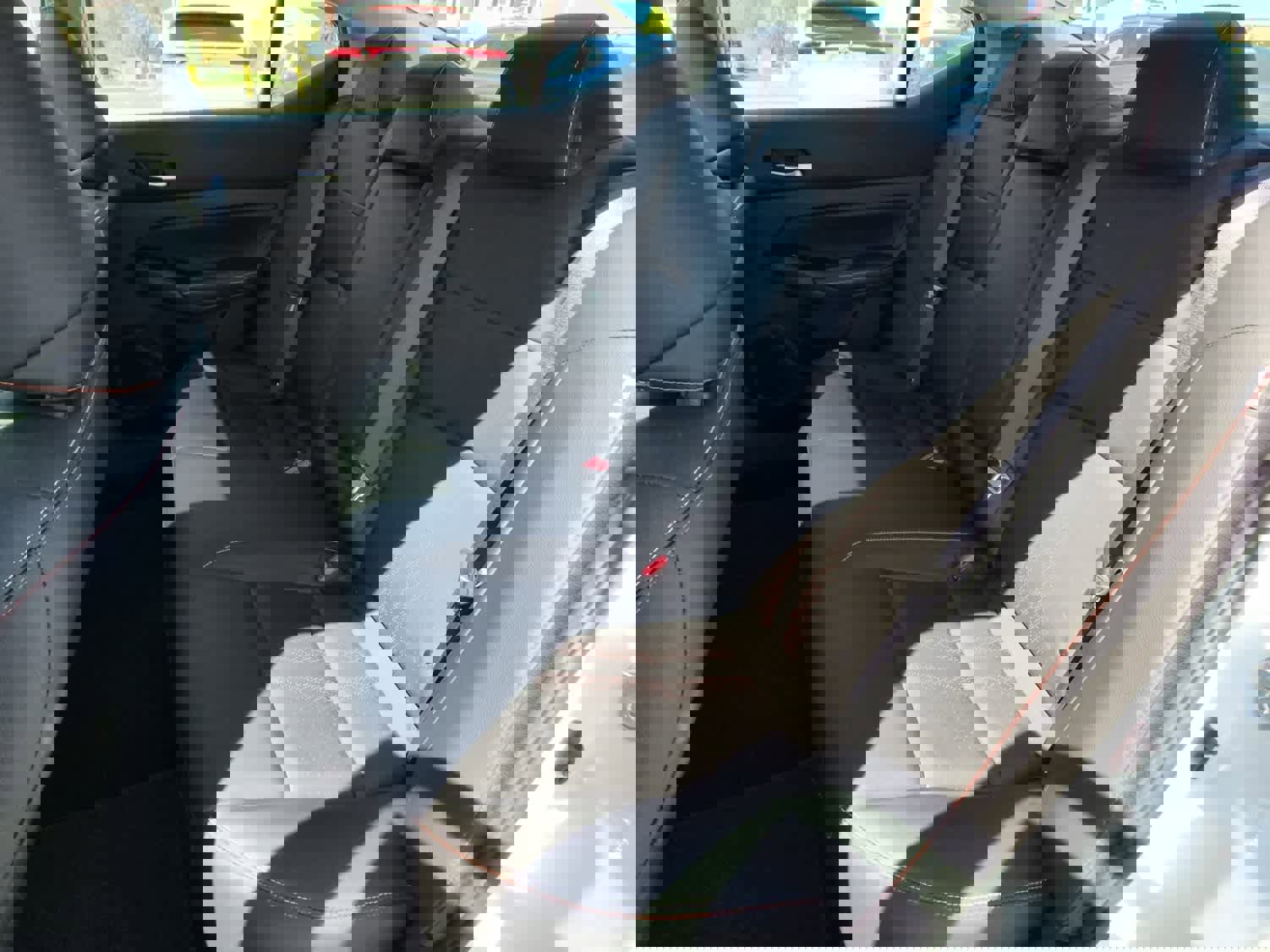 Used 2023 Nissan Altima 2.5 SR w/ SR Premium Package image 7