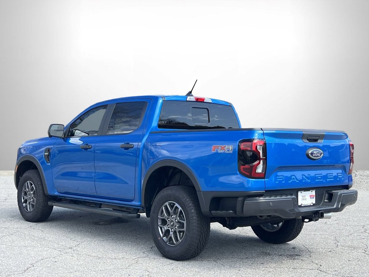 New 2025 Ford Ranger XLT w/ FX4 Off-Road Package AWD/4WD image 23