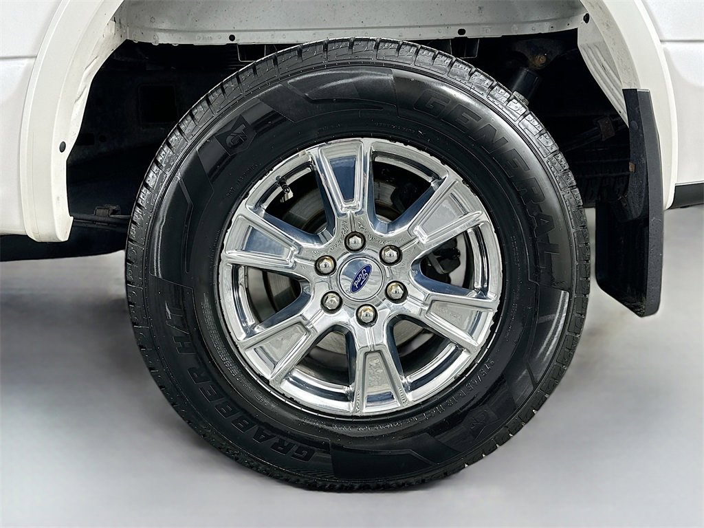 Used 2017 Ford F150 Lariat image 28