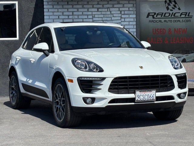Used 2018 Porsche Macan AWD/4WD image 8