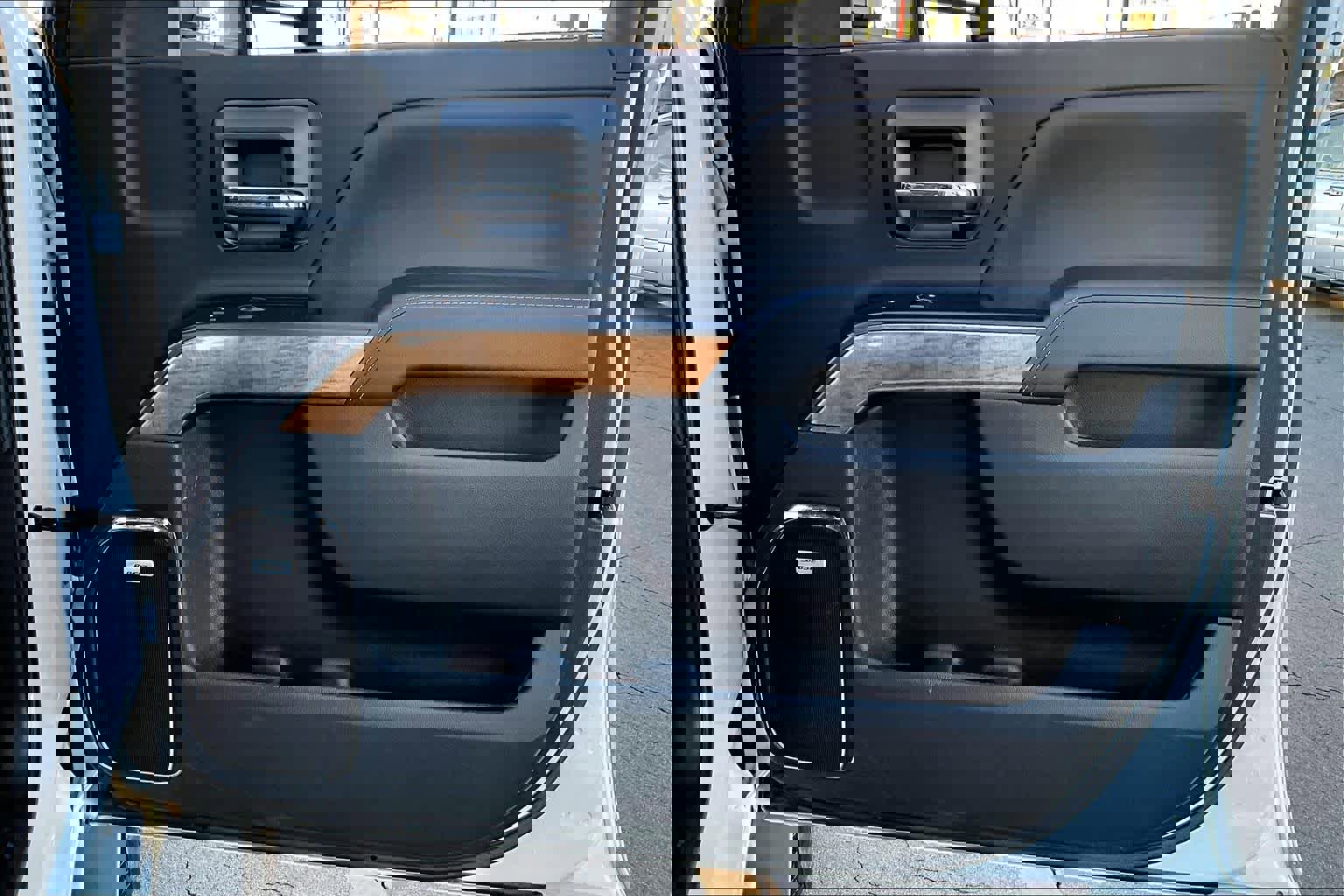 Used 2019 Chevrolet Silverado 2500 LTZ w/ Duramax Plus Package image 22