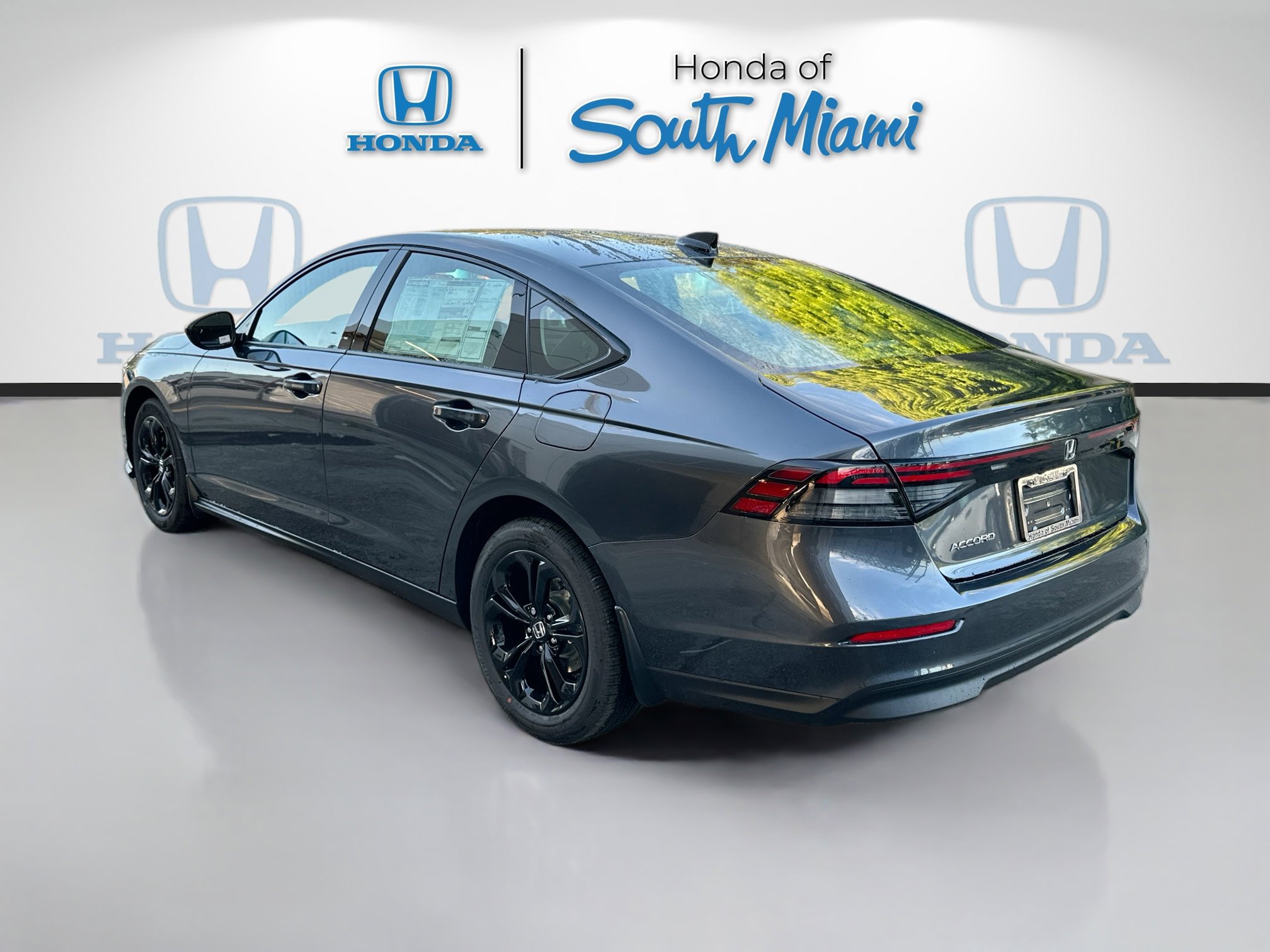 New 2025 Honda Accord SE image 4