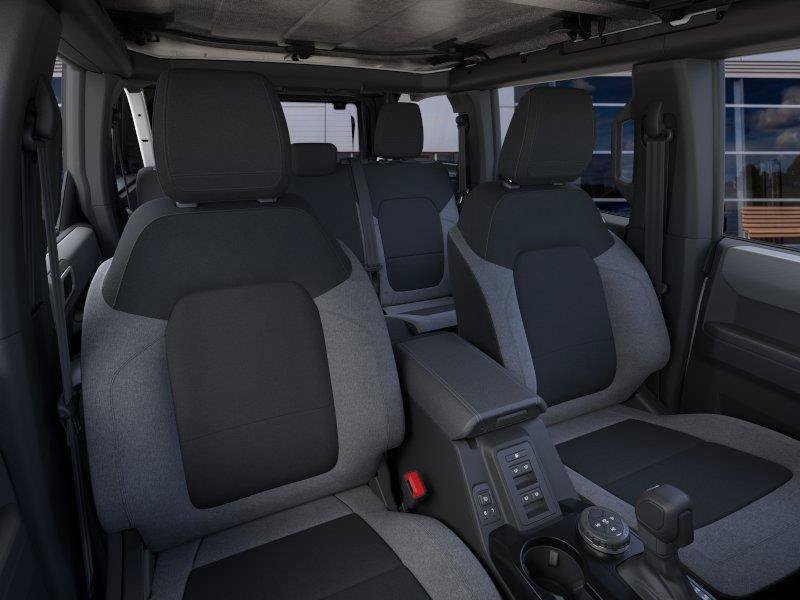 New 2026 Ford Bronco 4-Door AWD/4WD image 10
