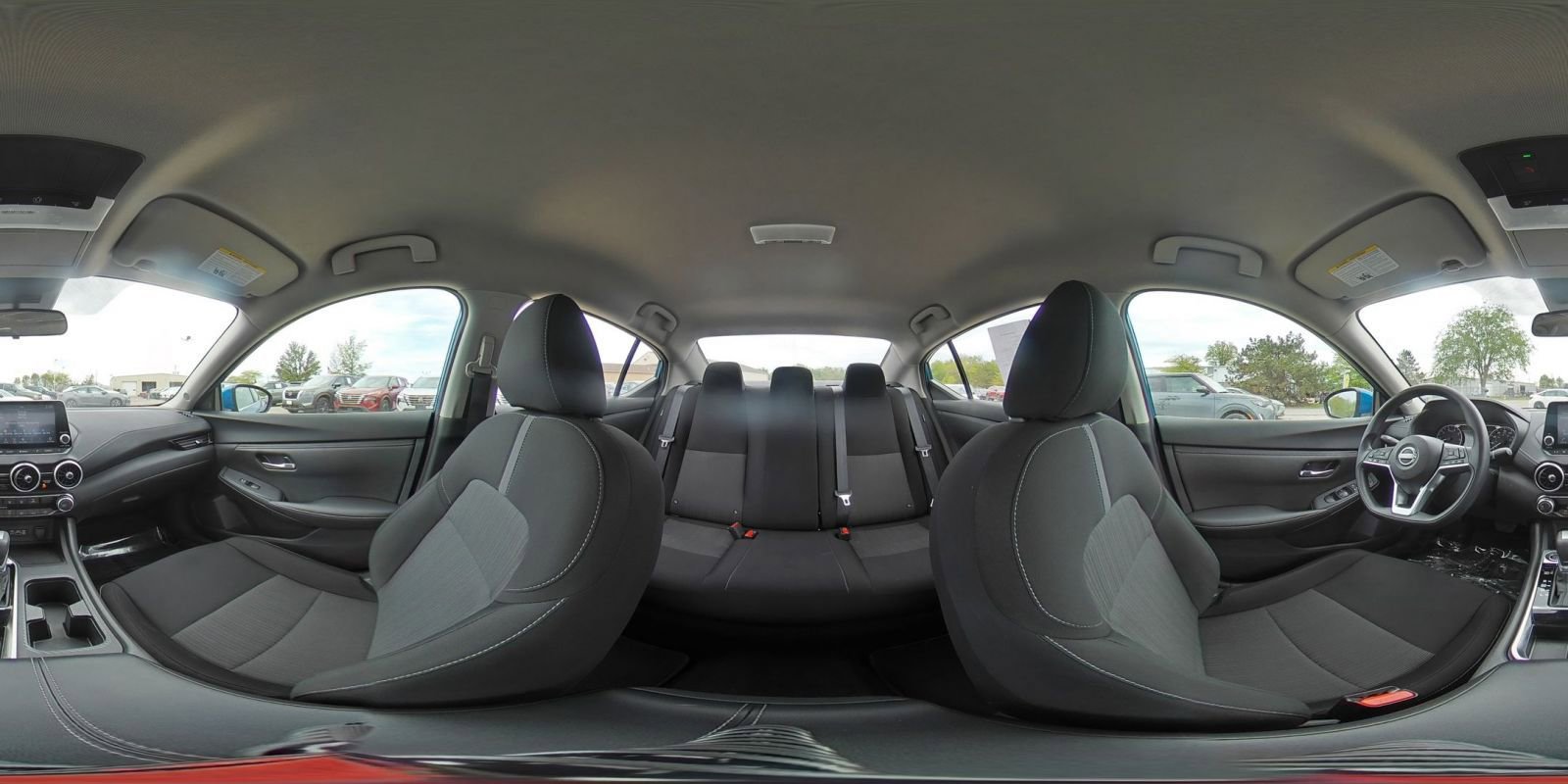Used 2025 Nissan Sentra SV FWD image 40