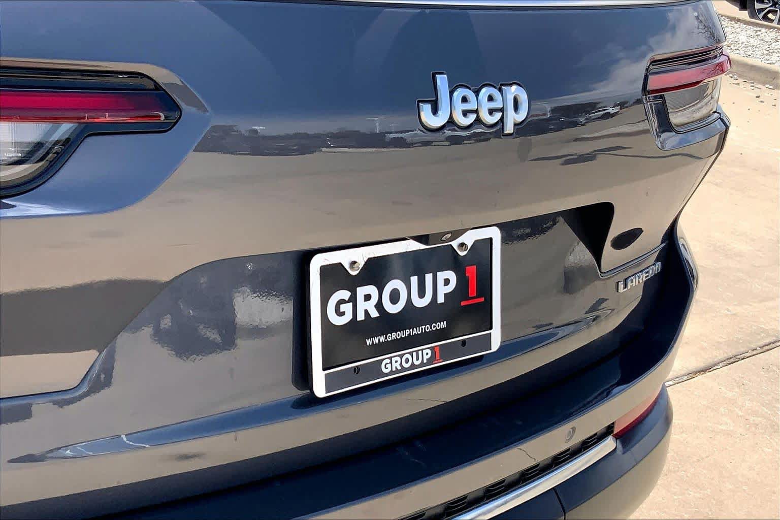 Used 2022 Jeep Grand Cherokee L Laredo w/ Luxury Tech Group I RWD image 30