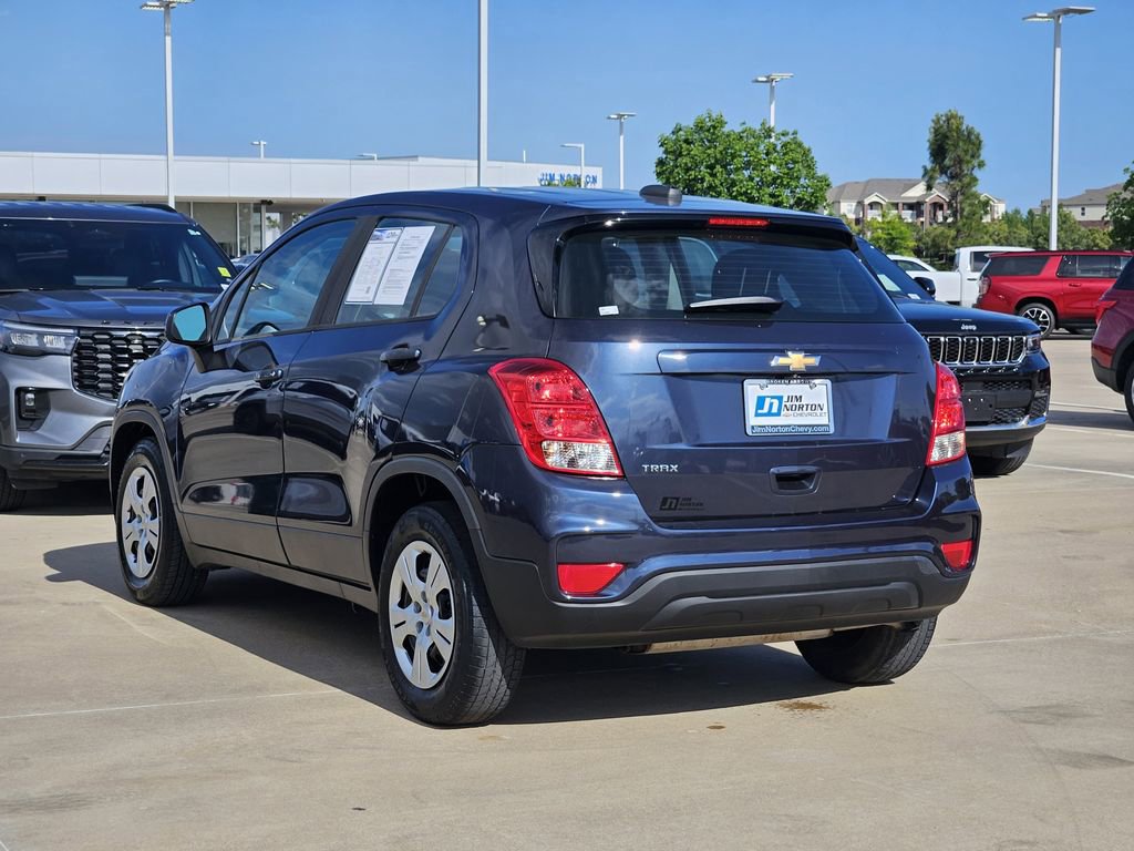 Used 2018 Chevrolet Trax LS FWD image 6
