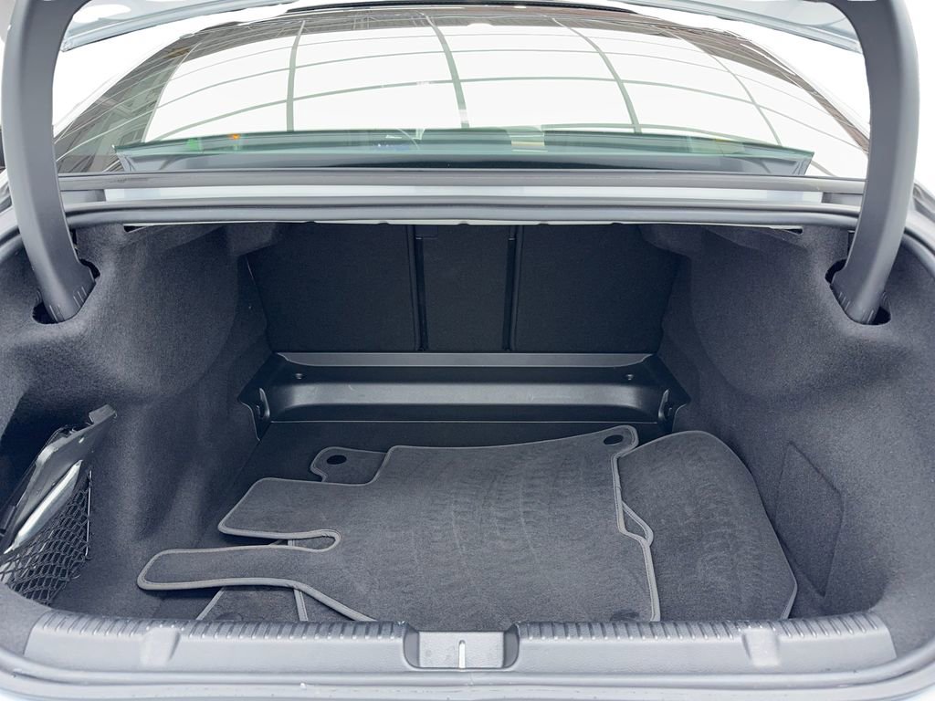 Used 2023 Mercedes-Benz EQE 500 4MATIC Sedan w/ Pinnacle Trim Package image 42