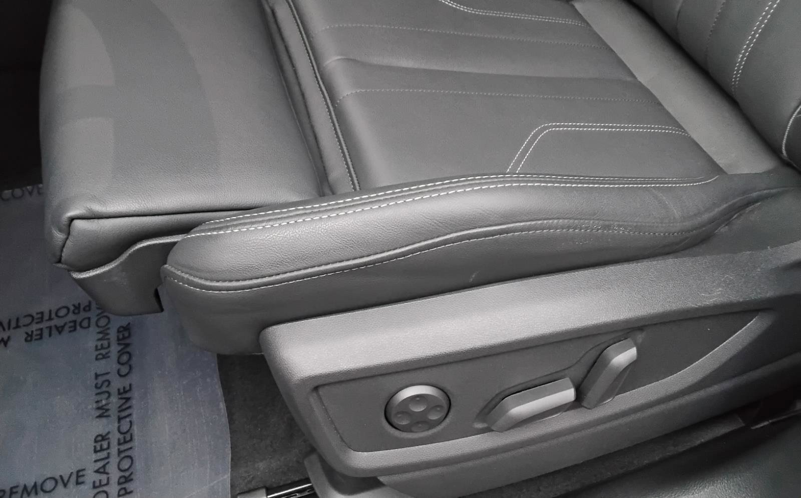 Certified 2024 Audi Q5 e Premium w/ Convenience Package image 16