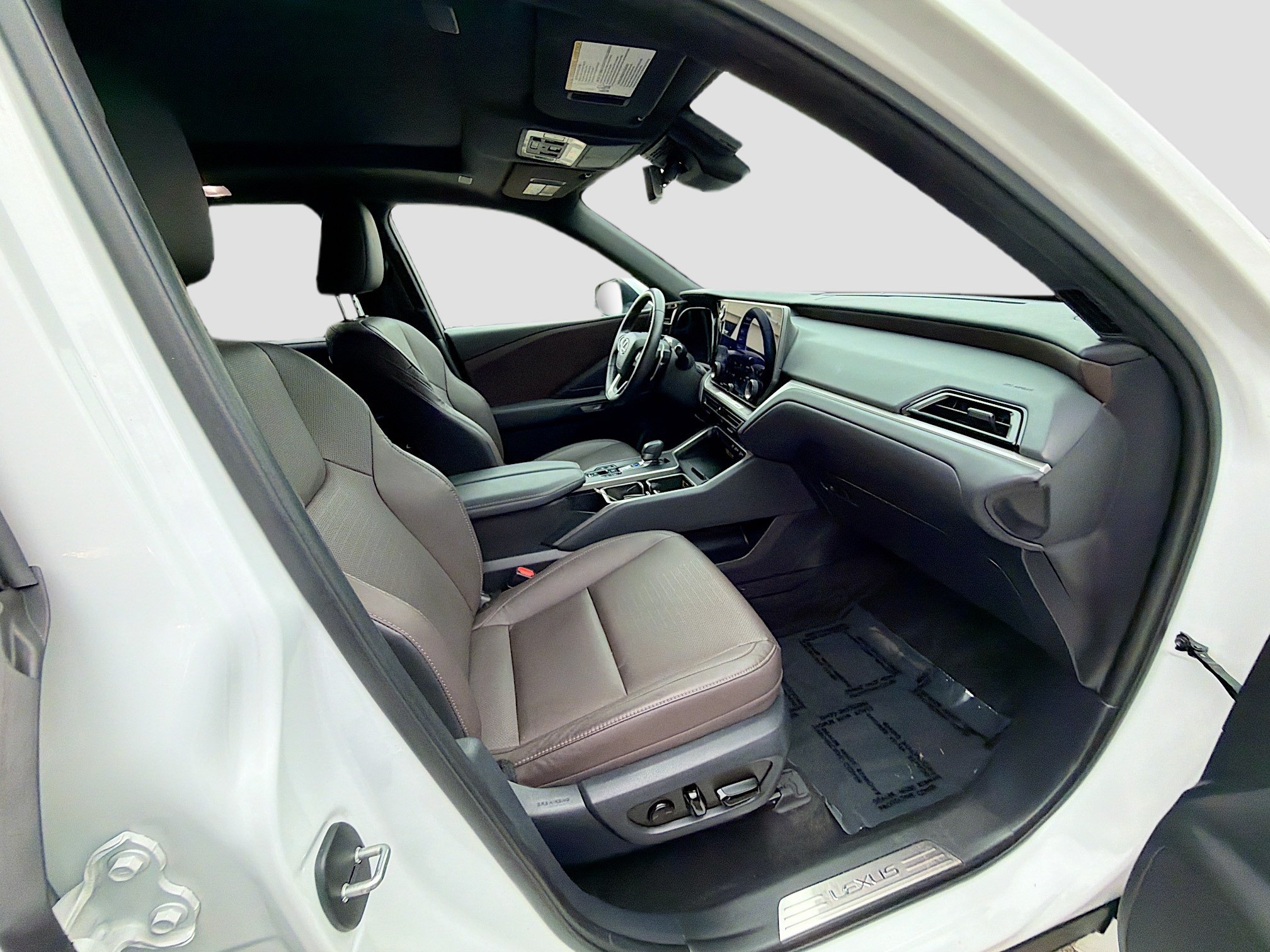 Used 2025 Lexus TX 350 AWD w/ Technology Package image 29
