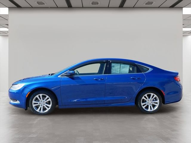 Used 2015 Chrysler 200 Limited w/ Convenience Group FWD image 3