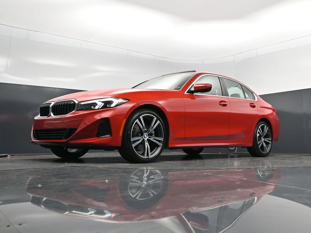 Certified 2024 BMW 330i Sedan image 38