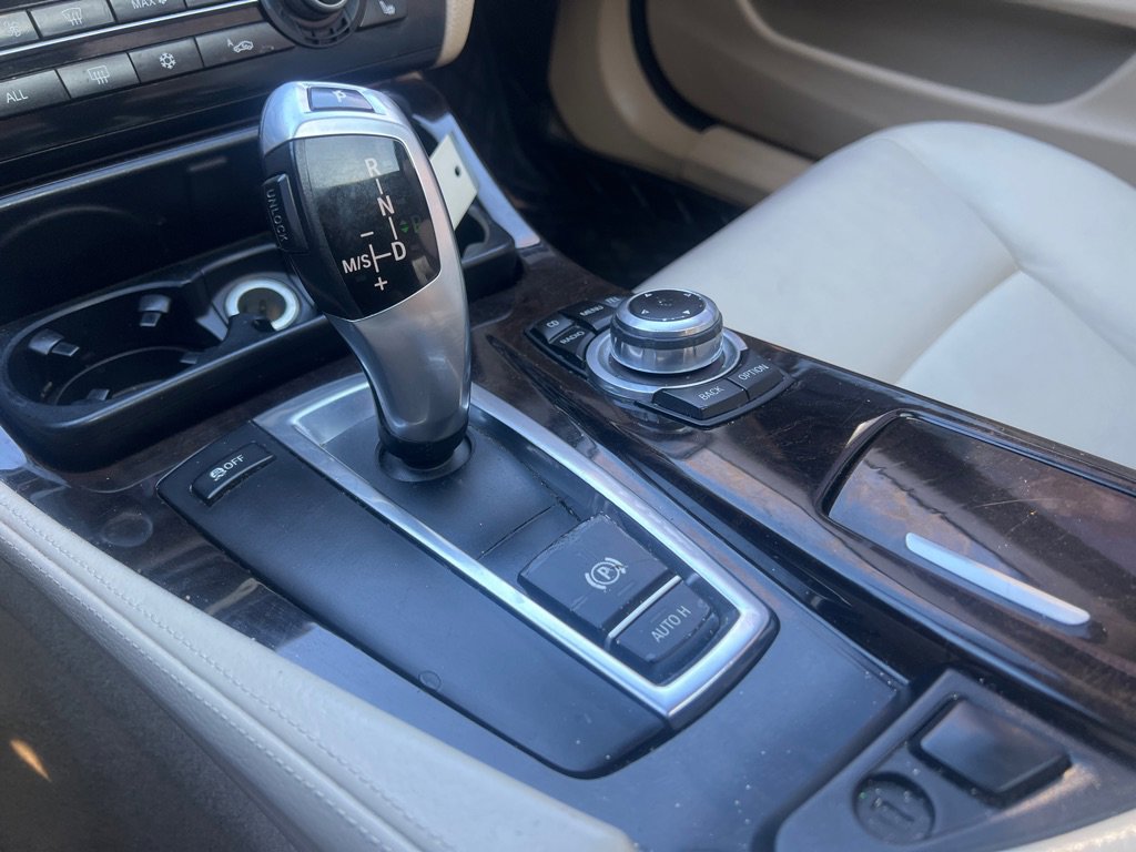 Used 2011 BMW 528i Sedan RWD image 26