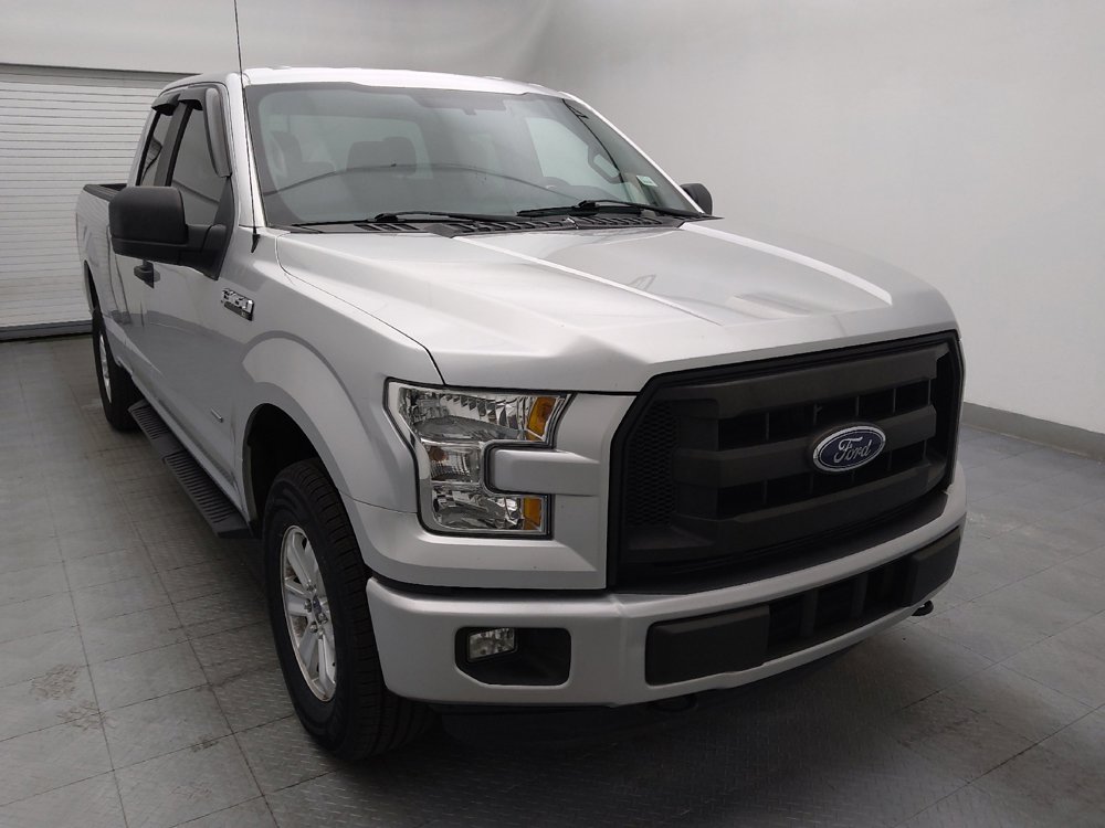 Used 2015 Ford F150 XL w/ Equipment Group 101A Mid AWD/4WD image 14