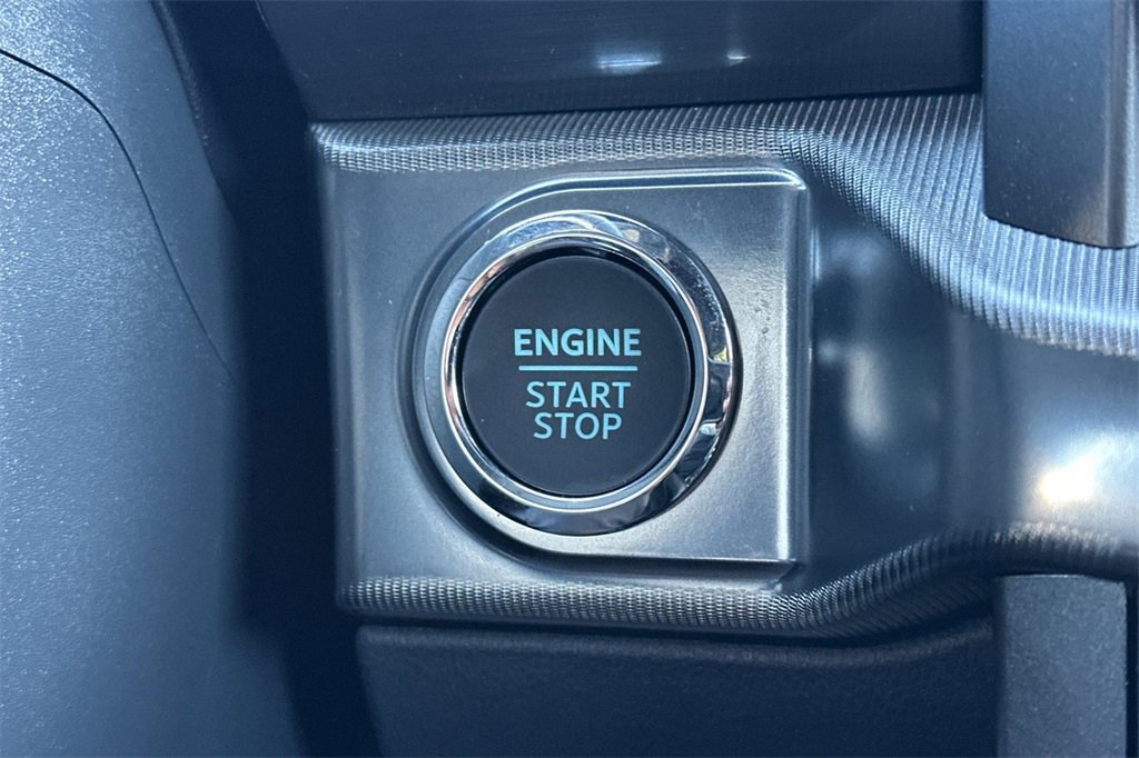 New 2025 Ford F150 Lariat w/ Equipment Group 501A Mid image 19
