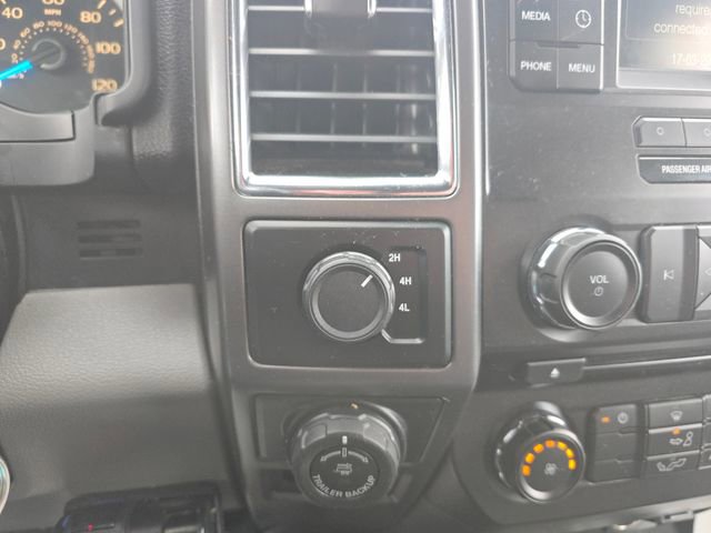 Used 2016 Ford F150 XLT w/ Trailer Tow Package image 17