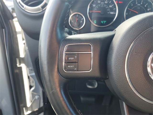 Used 2014 Jeep Wrangler Unlimited Sahara w/ Max Tow Package image 19