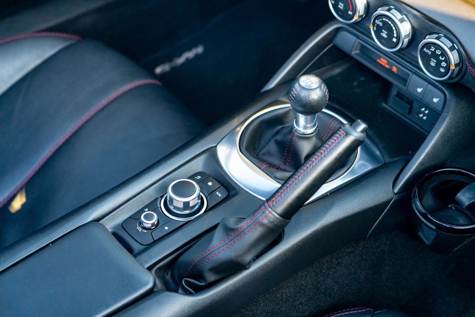 Used 2016 MAZDA MX-5 Miata Grand Touring RWD image 19