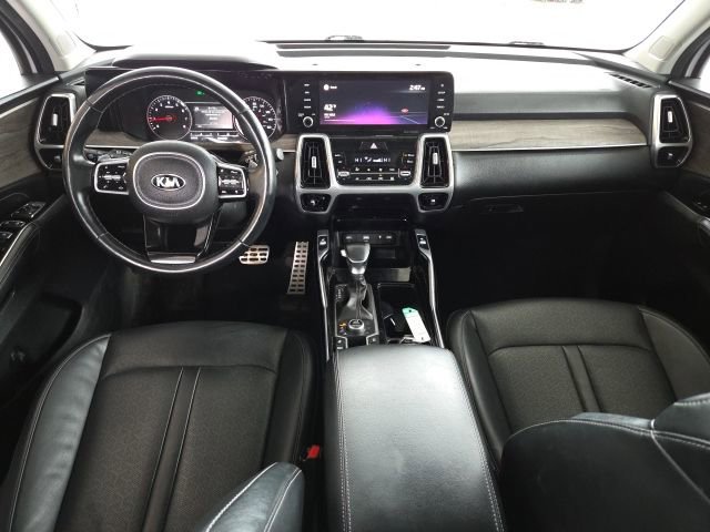 Used 2021 Kia Sorento EX image 31