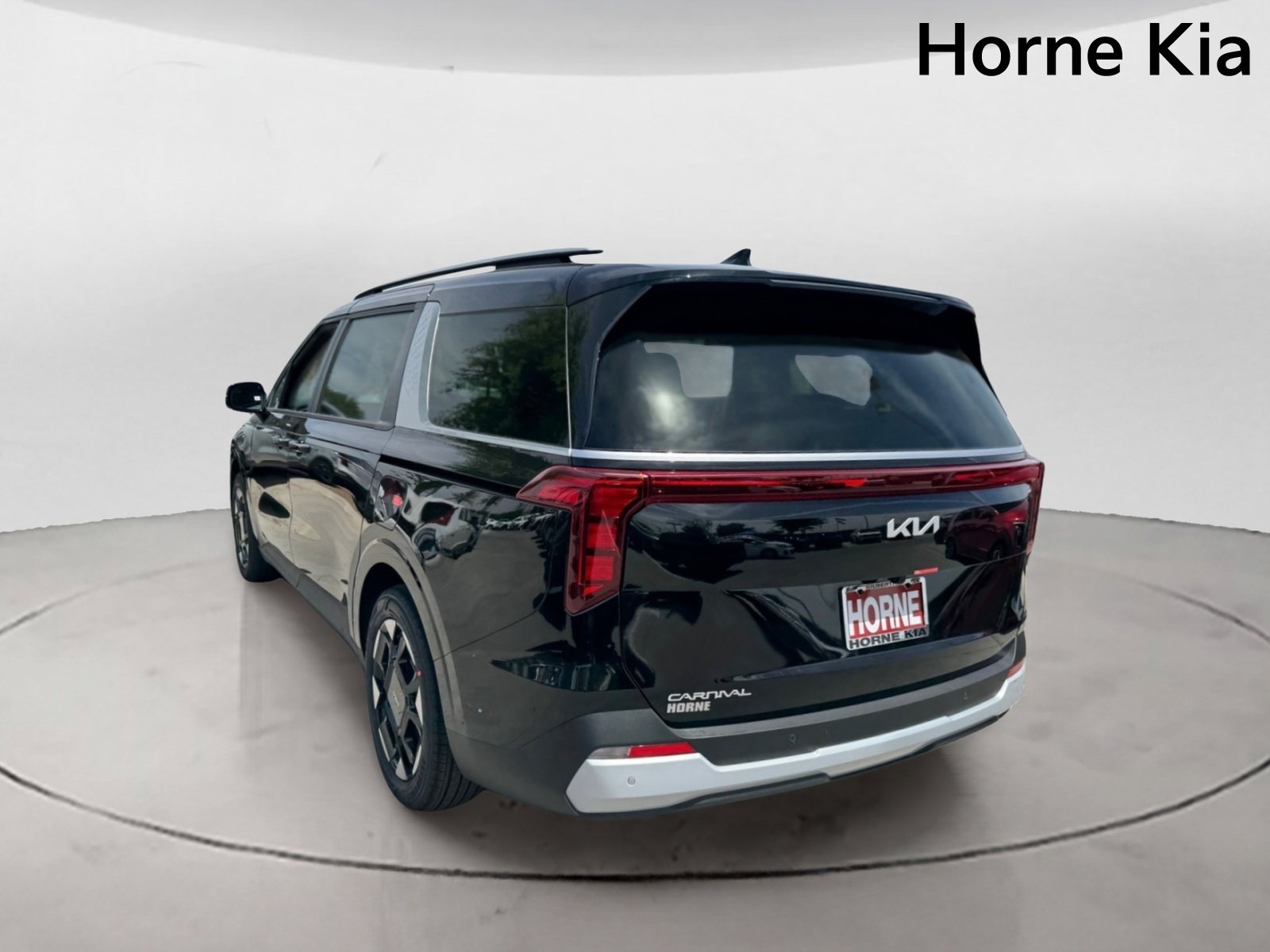 New 2026 Kia Carnival EX FWD image 5