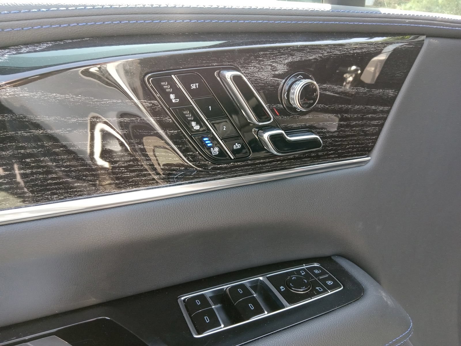 New 2026 Cadillac Escalade IQ Sport 1 AWD/4WD image 10