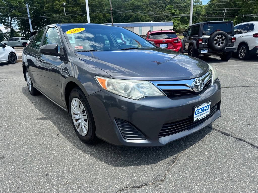 Used 2012 Toyota Camry LE FWD image 8