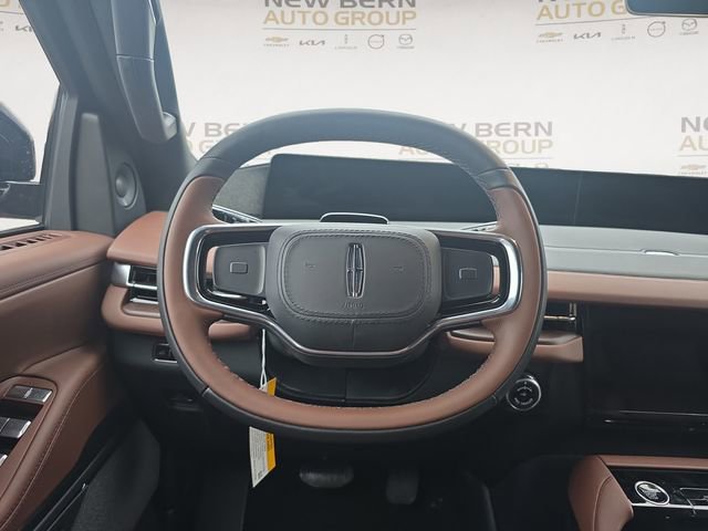 New 2026 Lincoln Navigator L Reserve image 12