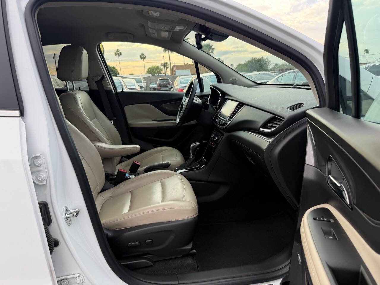 Used 2017 Buick Encore Premium FWD image 32